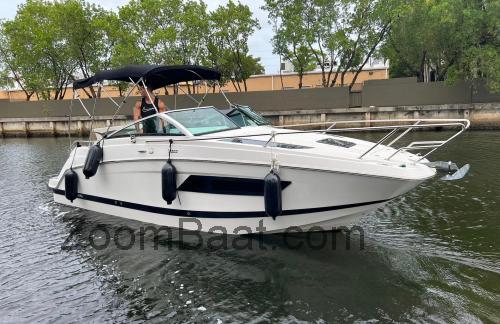 Four Winns V255 Spesifikasjoner og anmeldelser